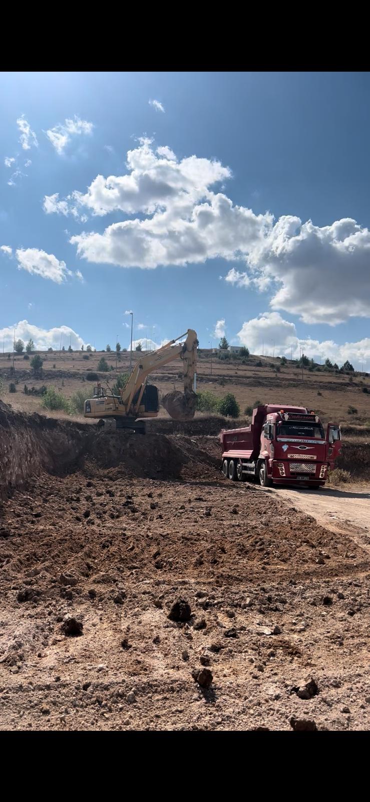 Ankara’da Moloz Atımı İçin Kepçe Kiralamak
